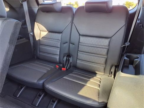 Used 2019 Kia Sorento SX image 8