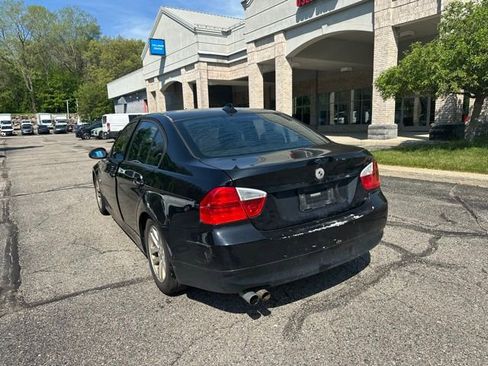 Used 2006 BMW 325i Sedan RWD image 3