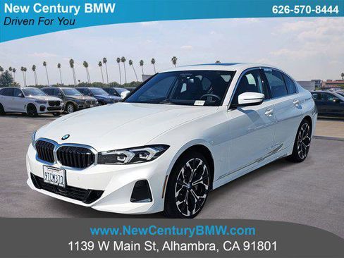 Used 2025 BMW 330i Sedan w/ M Sport Package image 1