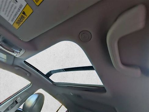 Used 2012 Kia Sportage SX w/ SX Premium Pkg FWD image 19