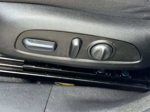 Used 2023 Chevrolet Malibu LT image 33