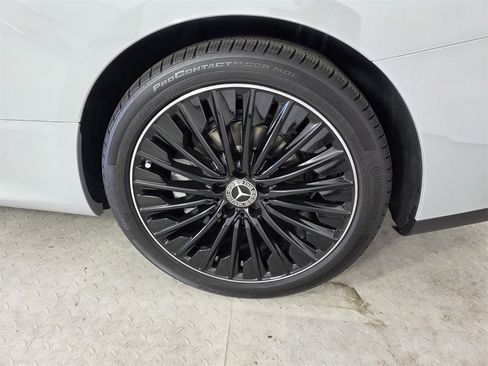 Used 2026 Mercedes-Benz CLE 300 4MATIC Cabriolet image 23