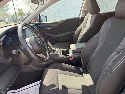 Used 2024 Subaru Outback Premium AWD/4WD image 12