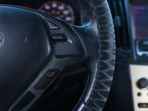 Used 2009 INFINITI G37 Journey w/ Premium Pkg image 26