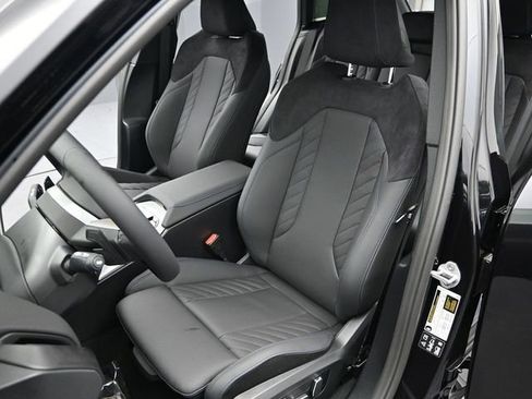 New 2026 BMW X3 xDrive30 w/ Premium Package image 13