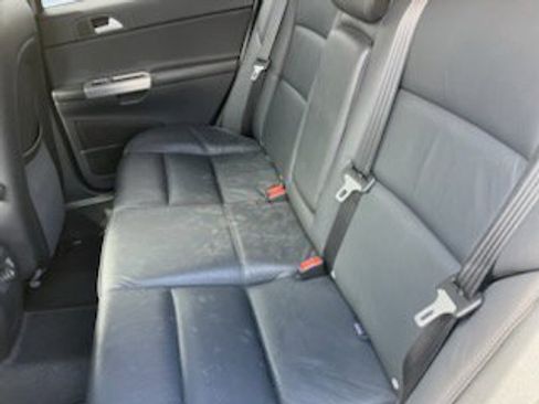 Used 2006 Volvo V50 T5 image 6