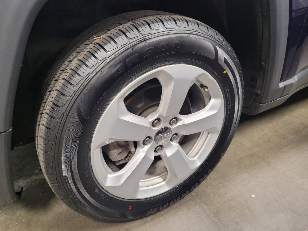 Used 2020 Jeep Compass Latitude AWD/4WD image 31