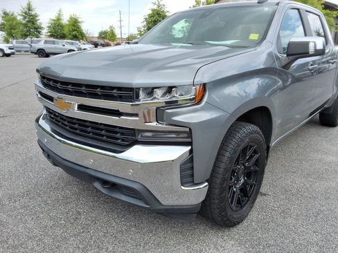 Certified 2020 Chevrolet Silverado 1500 LT w/ Convenience Package RWD image 9