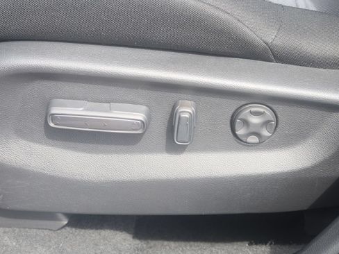 Used 2021 Honda CR-V EX image 23