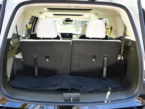 Used 2024 Hyundai Santa Fe Calligraphy image 17