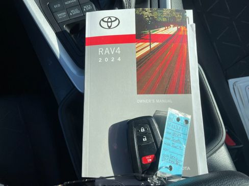 Used 2024 Toyota RAV4 XLE image 10