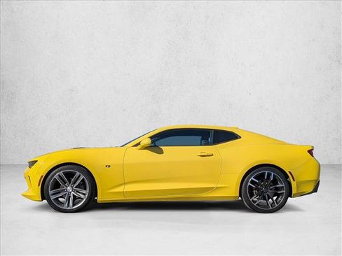 Used 2016 Chevrolet Camaro LT image 9