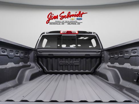 Used 2025 GMC Canyon Denali w/ LPO, Denali Black Edition AWD/4WD image 37