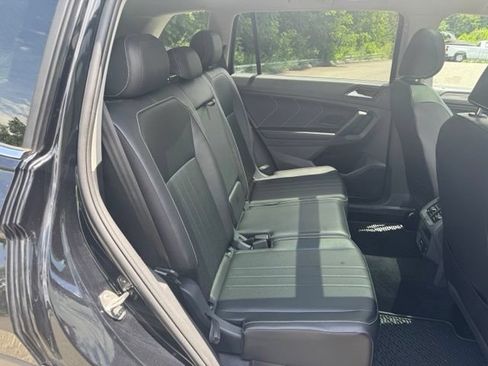 Used 2024 Volkswagen Tiguan SE AWD/4WD image 26