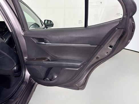 Used 2023 Toyota Camry LE FWD image 27