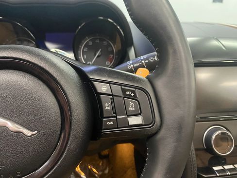 Used 2015 Jaguar F-TYPE S image 16