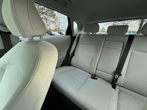 Used 2025 Hyundai Kona SEL image 41