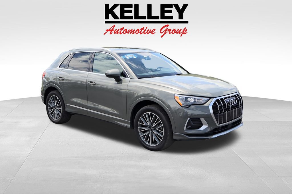 Used 2022 Audi Q3 2.0T Premium AWD/4WD image 1