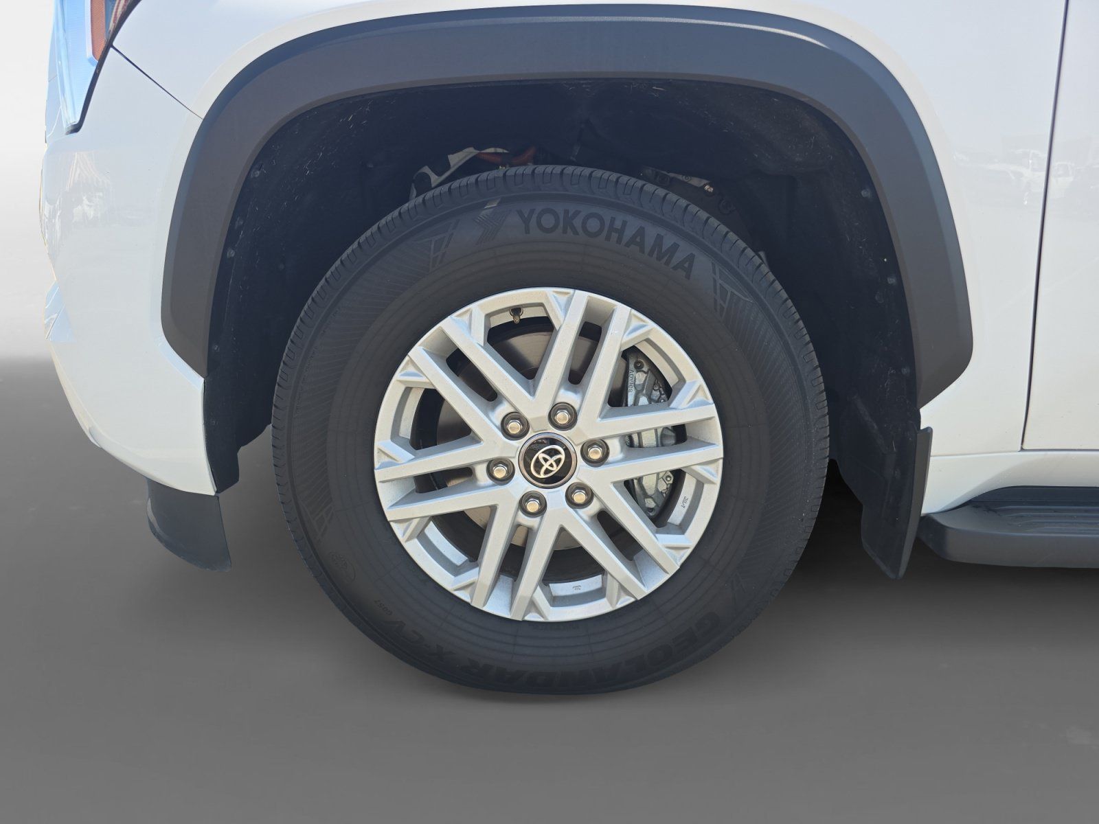Certified 2025 Toyota Sequoia SR5 AWD/4WD image 14