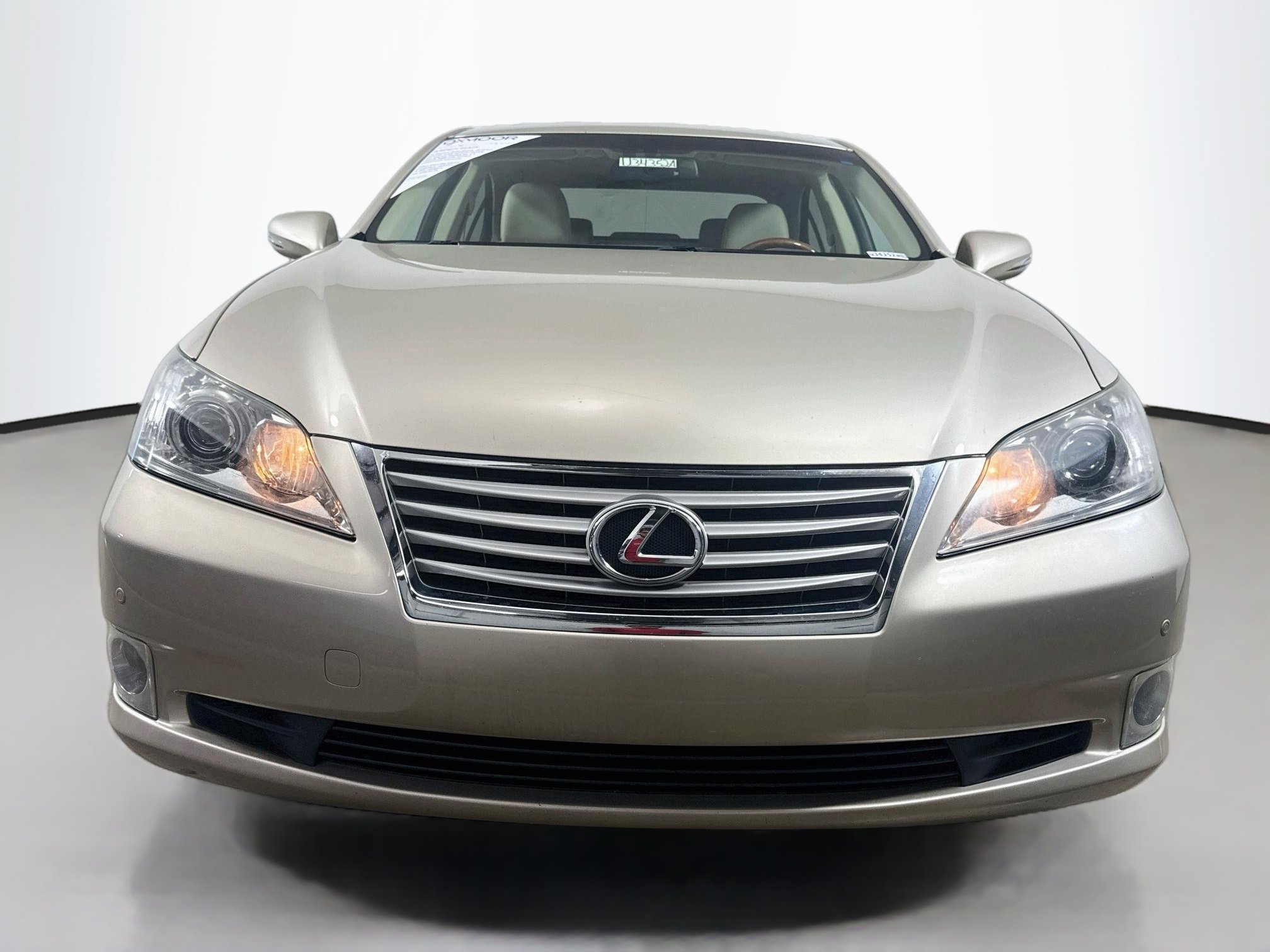 Used 2011 Lexus ES 350 FWD image 2