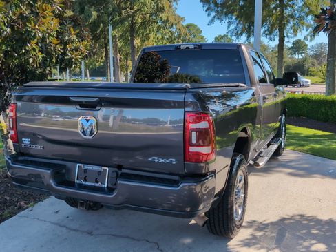 Used 2021 RAM 2500 Big Horn w/ Safety Group AWD/4WD image 10