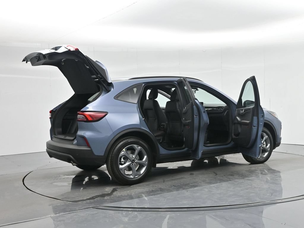 Used 2025 Ford Escape ST-Line w/ Equipment Group 301A FWD image 32