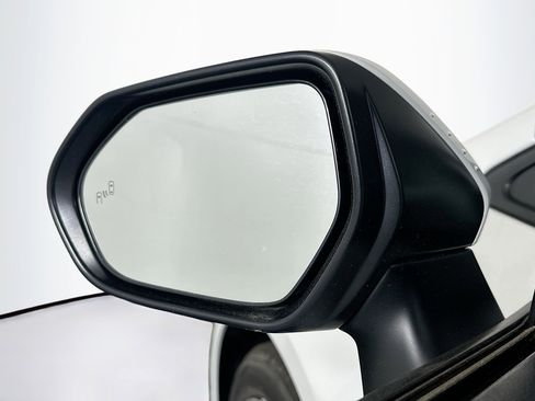 Used 2026 Toyota Corolla LE FWD image 16
