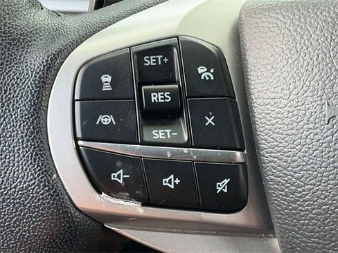 Used 2021 Ford Explorer XLT w/ Equipment Group 202A image 27