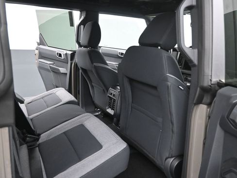 New 2025 Ford Bronco Big Bend image 16