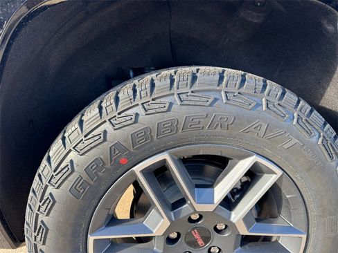 New 2026 GMC Terrain AT4 w/ Convenience Package III image 30