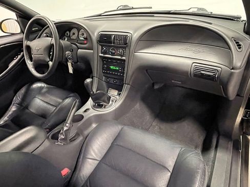 Used 2001 Ford Mustang GT image 68