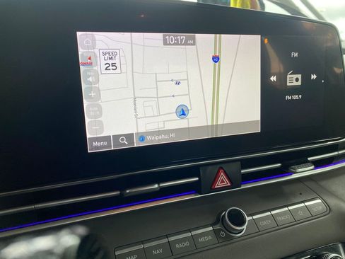 Certified 2024 Hyundai Elantra SEL image 34