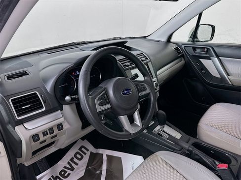 Used 2018 Subaru Forester 2.5i Premium image 9