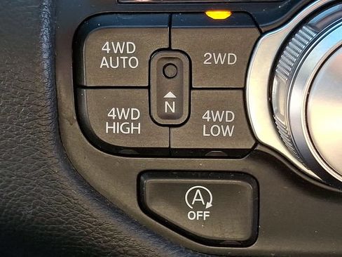 Used 2023 RAM 1500 Laramie AWD/4WD image 26