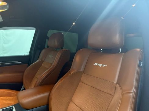 Used 2020 Jeep Grand Cherokee SRT AWD/4WD image 14