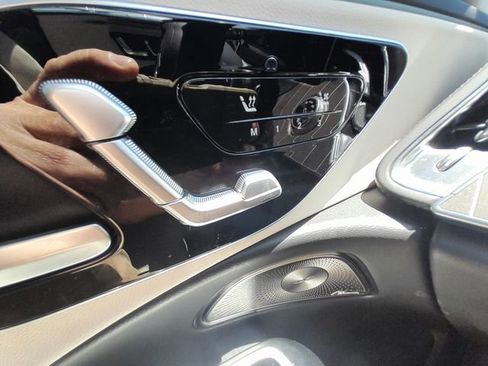 Used 2025 Mercedes-Benz E 450 4MATIC Sedan image 7