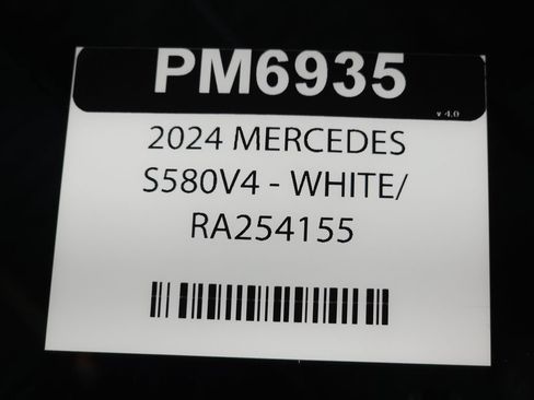 Used 2024 Mercedes-Benz S 580 4MATIC Sedan image 40
