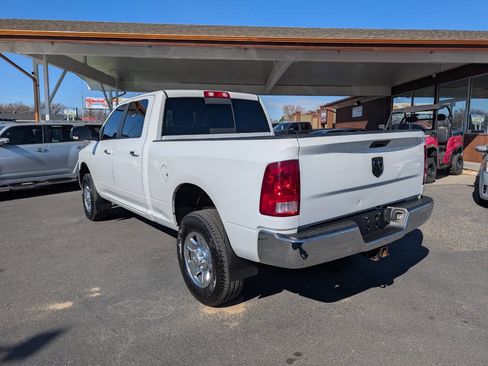 Used 2016 RAM 2500 SLT w/ Luxury Group AWD/4WD image 5