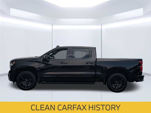 Used 2024 Chevrolet Silverado 1500 High Country w/ Midnight Edition AWD/4WD image 2