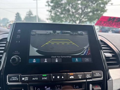 Used 2023 Honda Odyssey Touring image 34