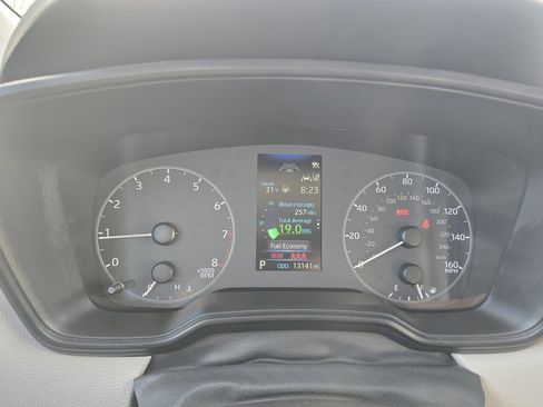 Certified 2024 Toyota Corolla Cross L image 19