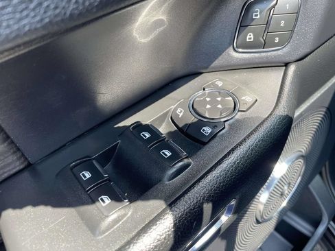 Used 2020 Ford Expedition Limited AWD/4WD image 19