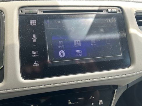 Used 2017 Honda HR-V EX image 17