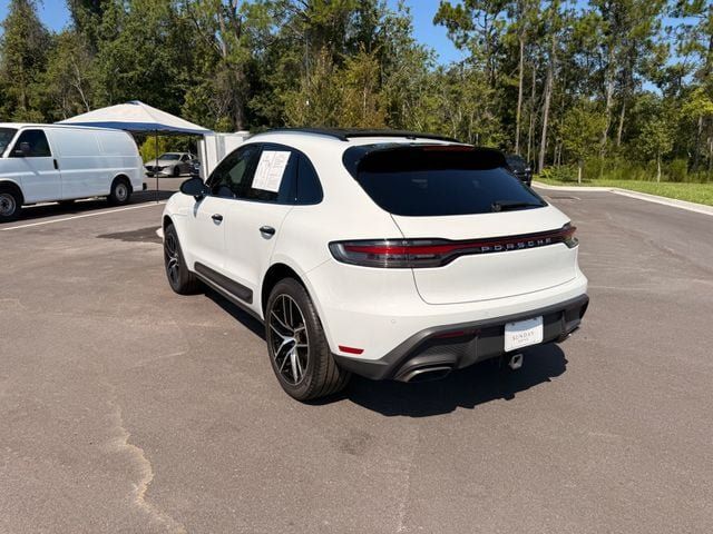 Used 2024 Porsche Macan AWD/4WD image 18