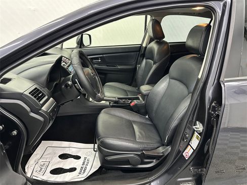 Used 2014 Subaru Crosstrek 2.0i Limited image 9