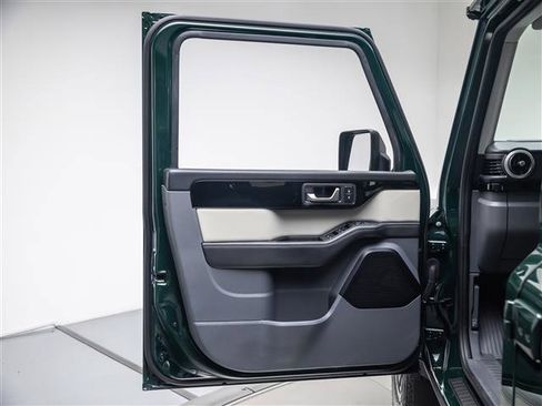 Used 2024 INEOS Grenadier Fieldmaster Edition image 26