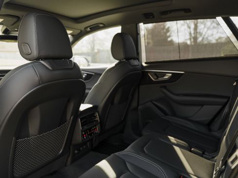 New 2026 Audi Q8 Premium Plus image 26