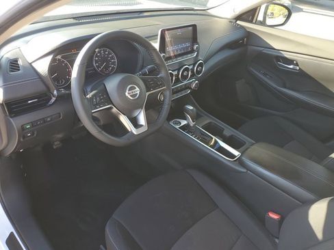 Certified 2022 Nissan Sentra SV w/ Trunk Package image 28