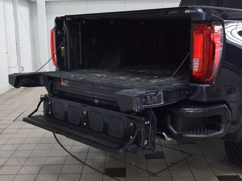 Used 2023 GMC Sierra 1500 AT4 w/ AT4 Premium Package AWD/4WD image 23