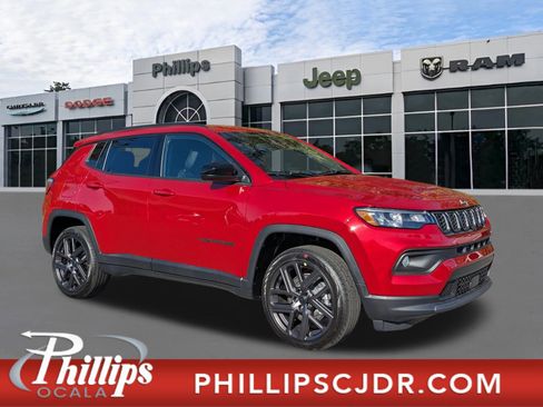 New 2026 Jeep Compass Latitude AWD/4WD image 1